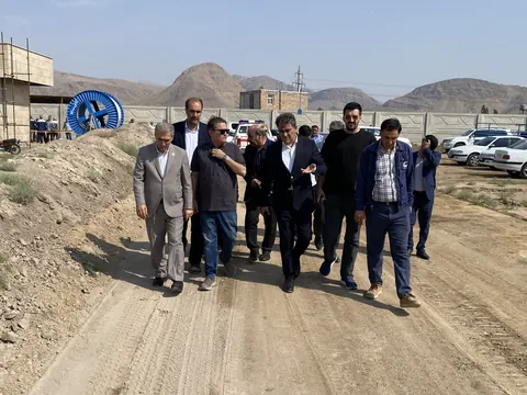 احداث نیروگاه خورشیدی در کارخانه سیمان آذرآبادگان خوی